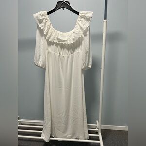Vintage White Ruffled Off-Shoulder Dress